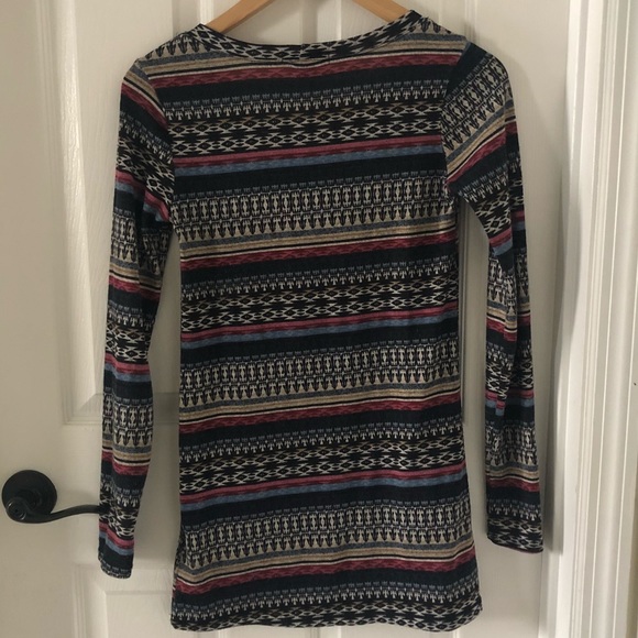 About A Girl - long sleeve fitted shirt sz small - Picture 3 of 5